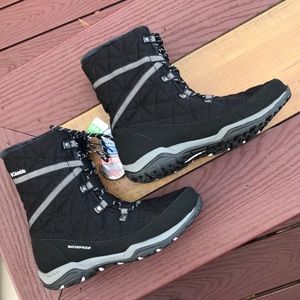 columbia ruby mountain boots